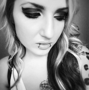 Meet your Posher, Hailey